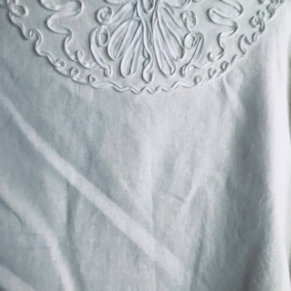 linen scroll jacket length 23” - Picture 2 of 2